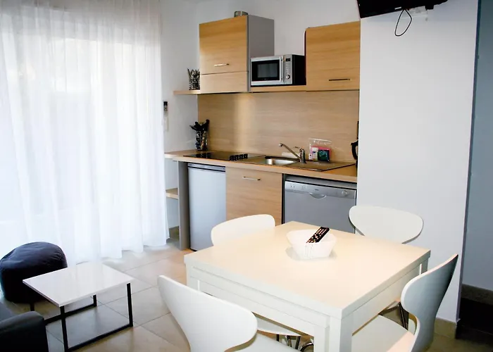 Thalacap Aparthotel 4*