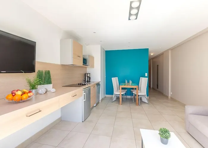 Aparthotel Thalacap 4*