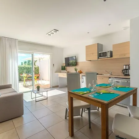 Thalacap شقة فندقية 4*