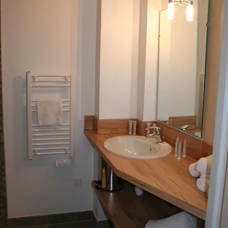 Apartmanhotel Thalacap 4*