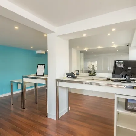 Thalacap شقة فندقية آجد