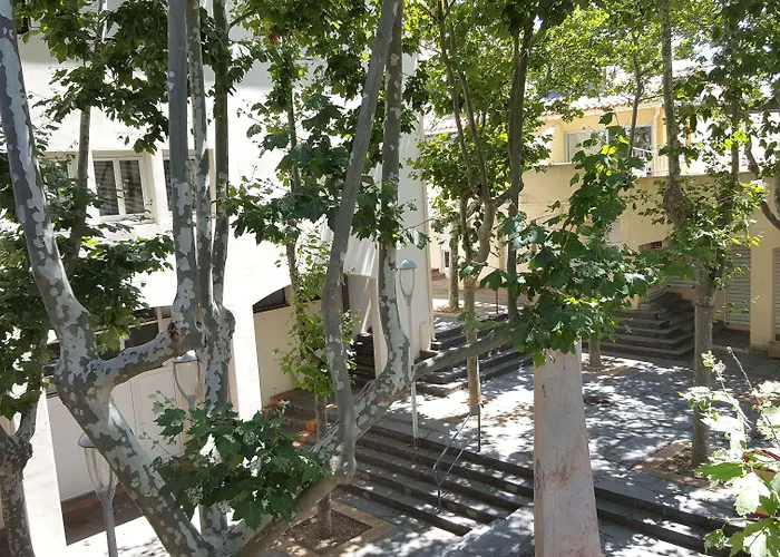 アパートホテル レジデンス タラカップ 4*