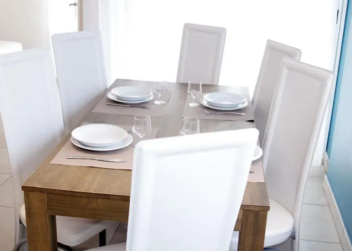 レジデンス タラカップ 4*